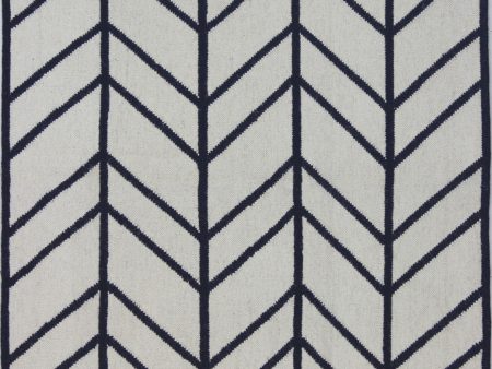 Bashian Hampton D105-FW17 Ivory Navy Area Rug Cheap